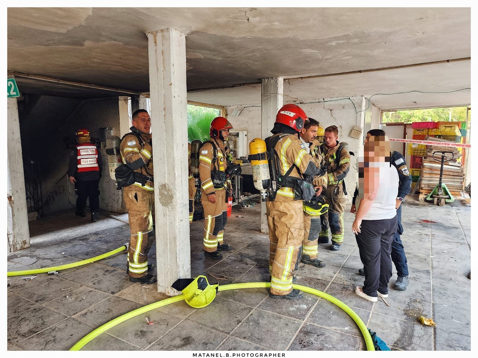 بئر السبع: إصابة حرجه أثر إندلاع حريق في مبنى سكني-0