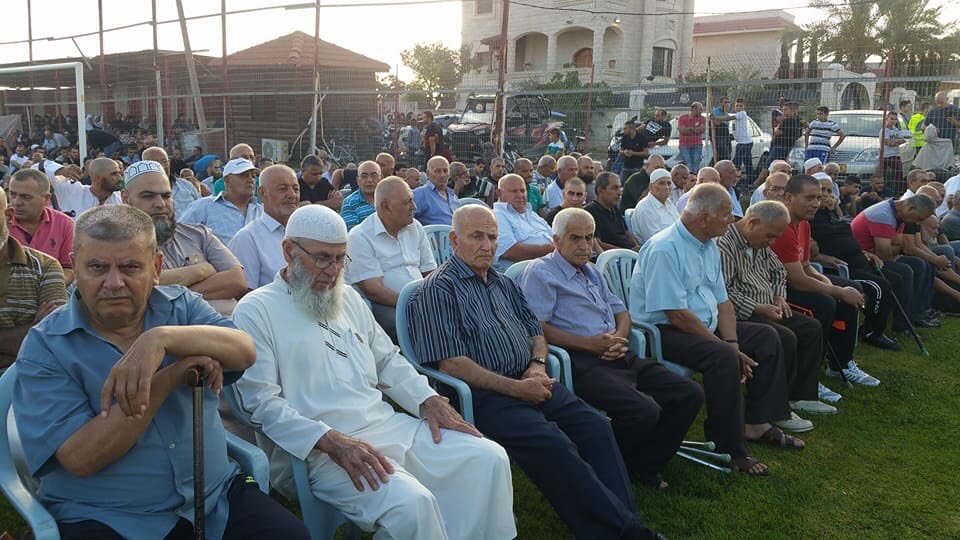 الطيبة: الألاف يشاركون في صلاة العيد-7