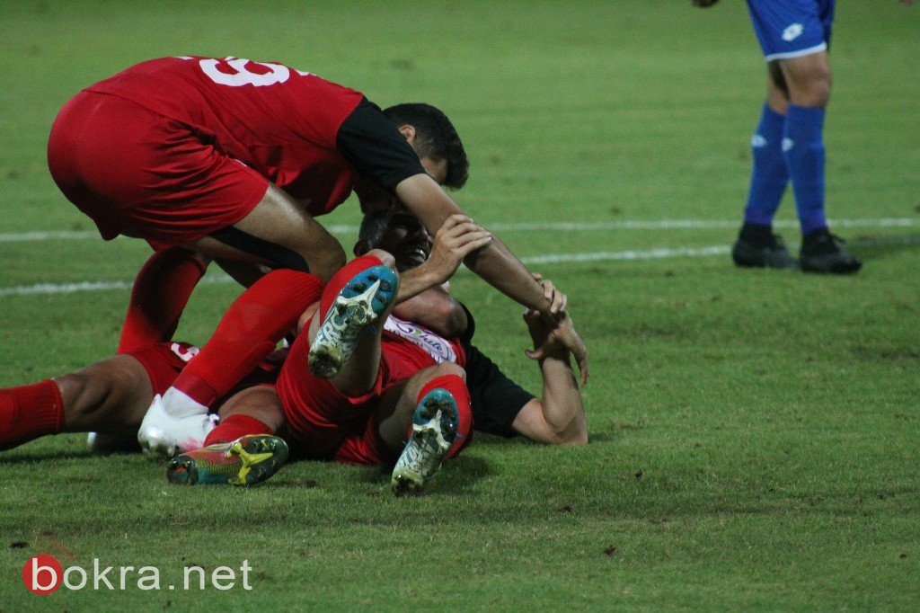 بالفيديو..إنطلاق افراح العودة في سخنين بعد الفوز على ريشون لتسيون (3-0)-7