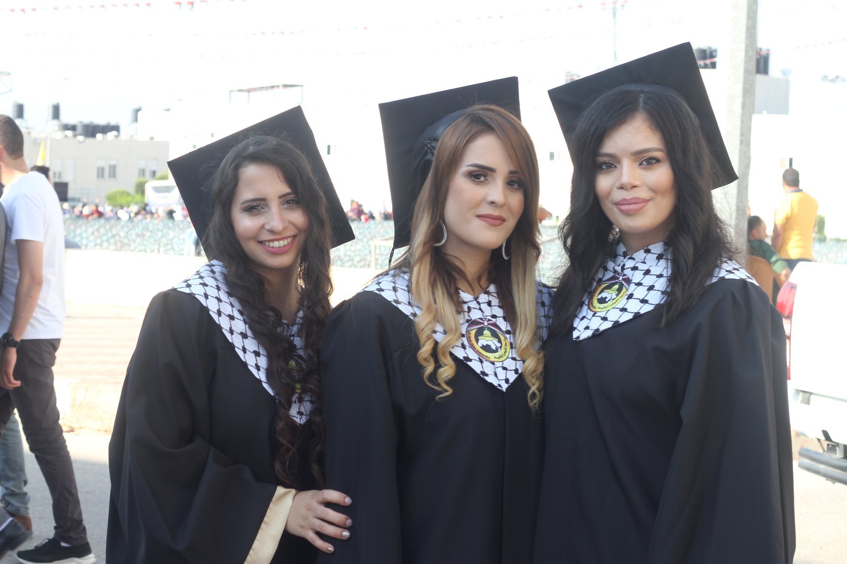 كلية غرناطة تحتفل بتخريج الفوج الخامس من طلابها الملتحقين بجامعة القدس المفتوحة-9