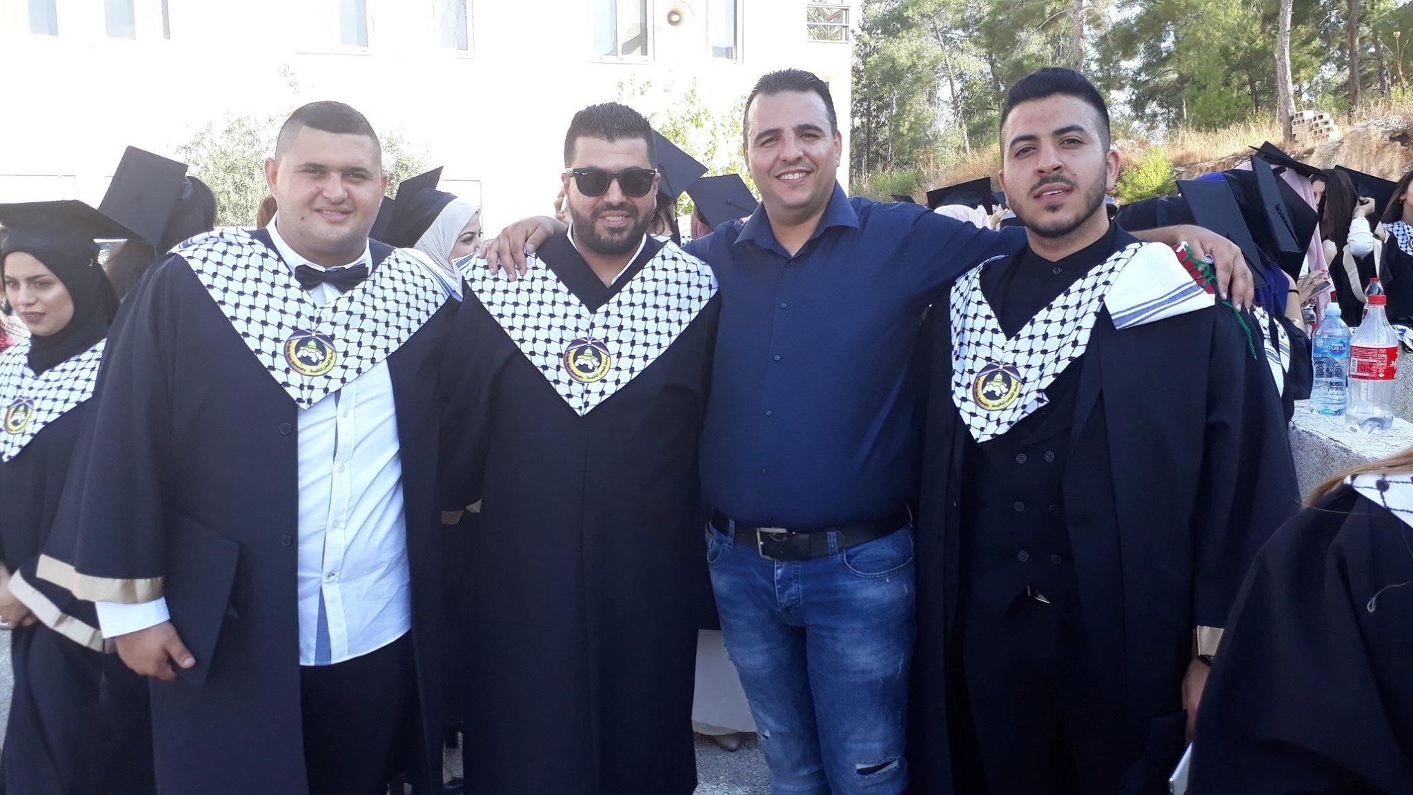 كلية غرناطة تحتفل بتخريج الفوج الخامس من طلابها الملتحقين بجامعة القدس المفتوحة-12