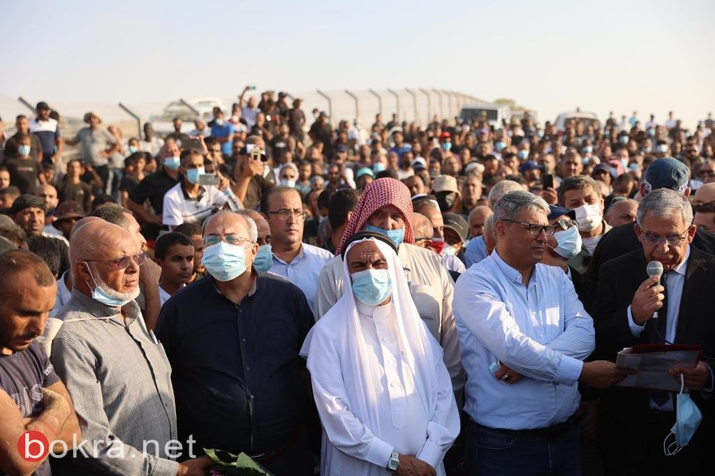 الآلاف من المجتمع العربي يودعون المرحوم النائب سعيد الخرومي-13