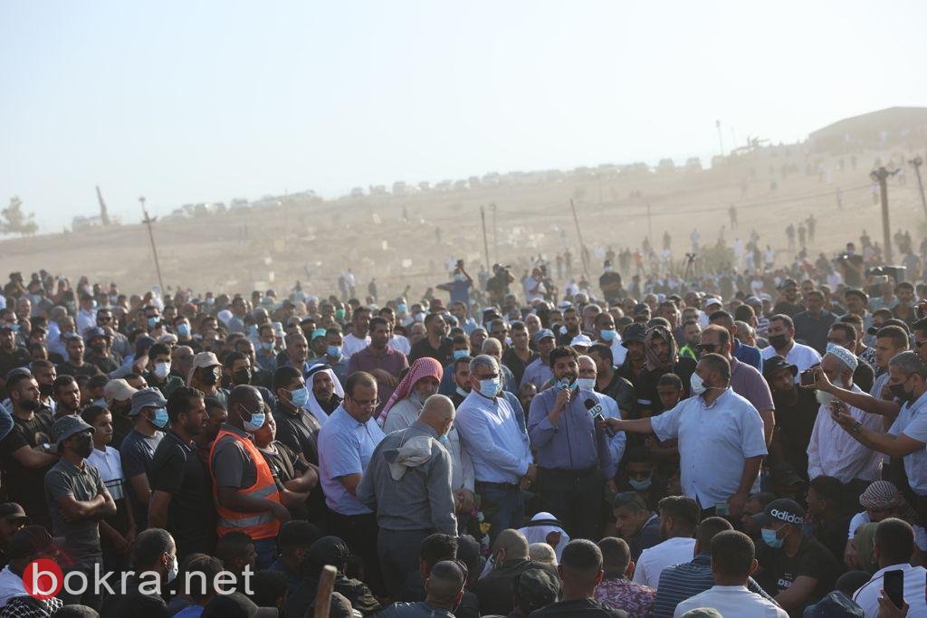 الآلاف من المجتمع العربي يودعون المرحوم النائب سعيد الخرومي-20
