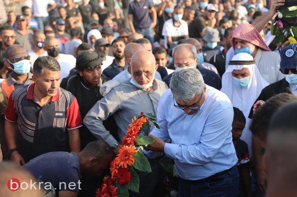 الآلاف من المجتمع العربي يودعون المرحوم النائب سعيد الخرومي-24