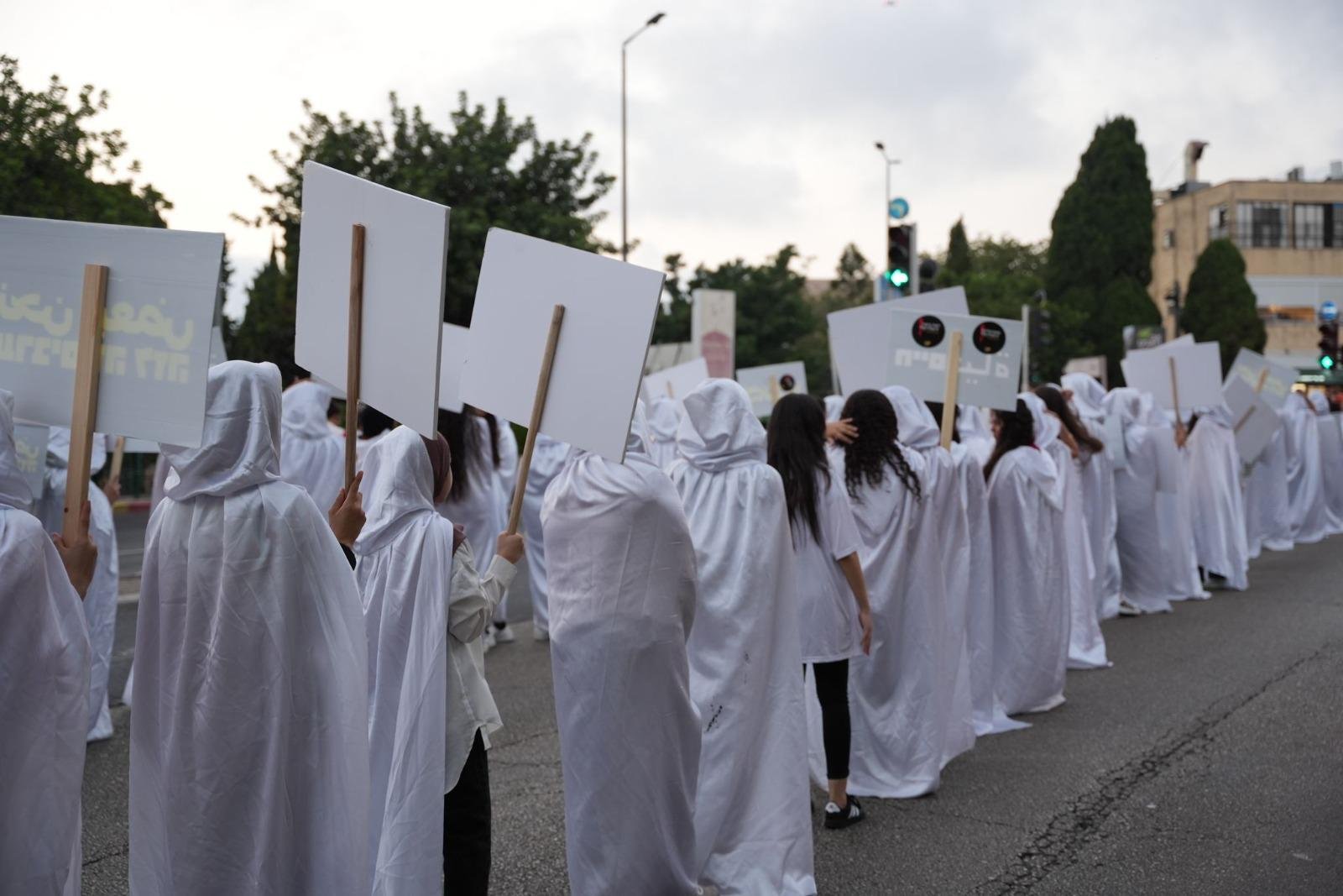 حيفا: اختتام "مسيرة الأموات"- حضور مهيب رافض للعنف والجريمة!-49