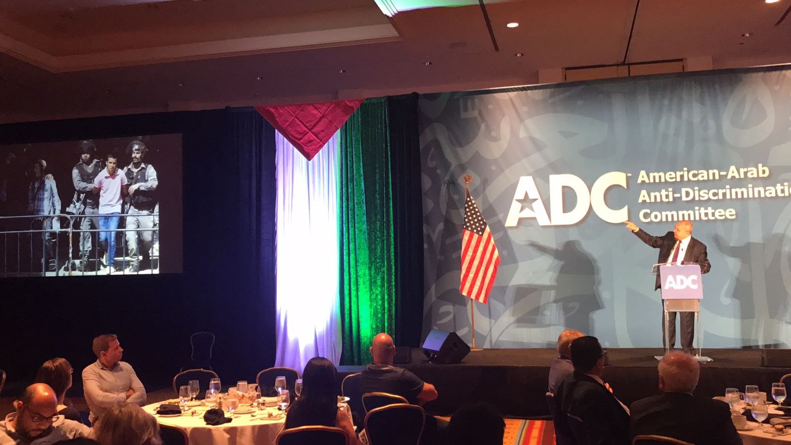 الطيبي يُلقي خطابا في واشنطن خلال مؤتمر اللجنة الأمريكية العربية لمكافحة التمييز-4