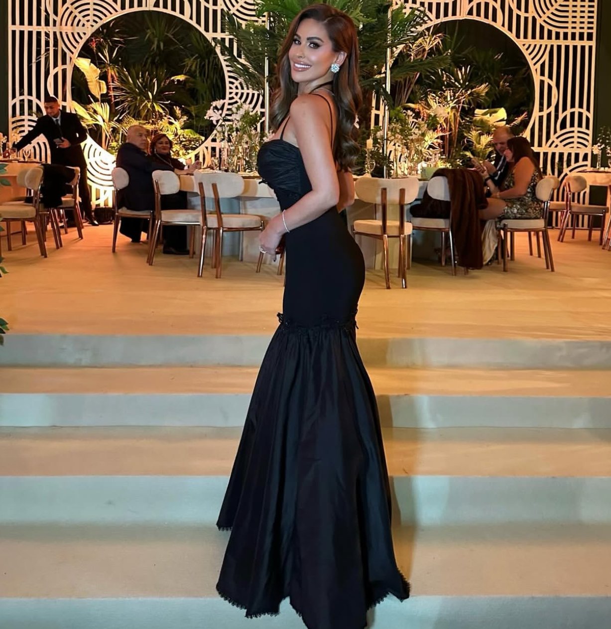 مي سليم تخطف الأنظار بـ فستان أسود في أحدث ظهور لها-0