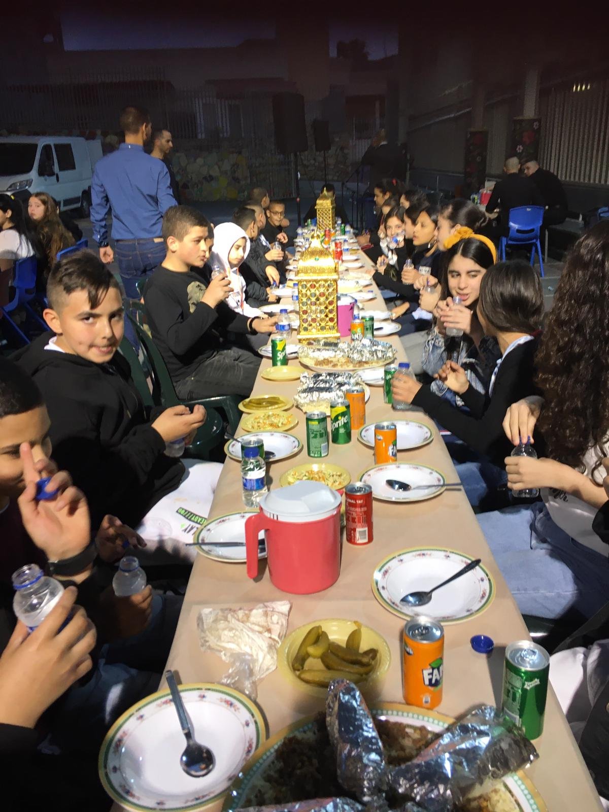أمسية رمضانية تُعيد النكهة لطقوس وروحانيات الشهر الفضيل في المدرسة الجماهيريّة بئر الأمير-الناصرة-13