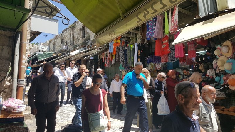 عشية رمضان: الركود يخنق اسواق القدس-17