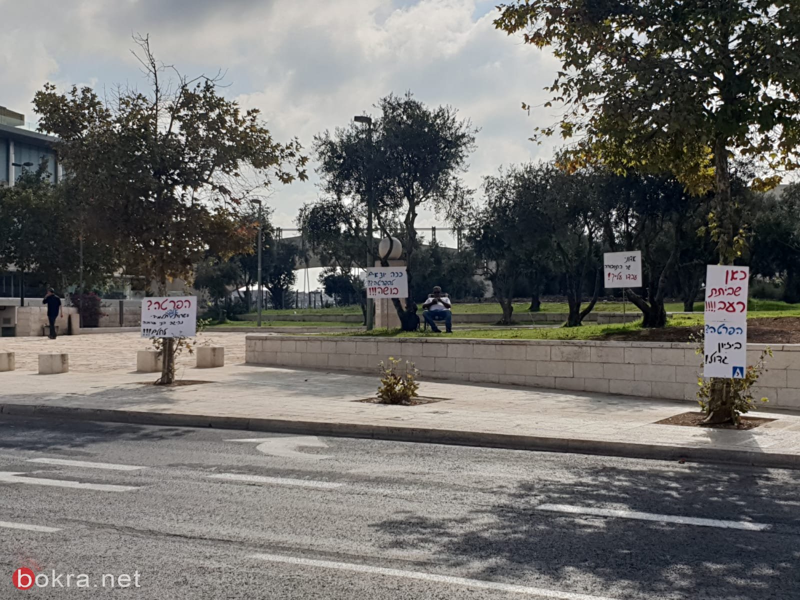 القدس: اضراب عن الطعام احتجاجاً على عدمّ توفّر امتحانات السياقة العمليّة-0