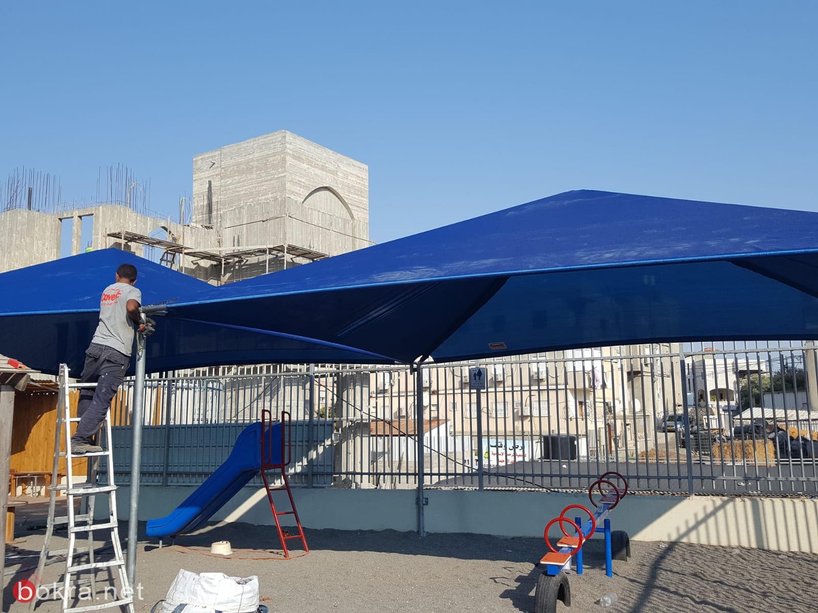 يافة الناصرة: تركيب مظلات في مدارس القرية-5