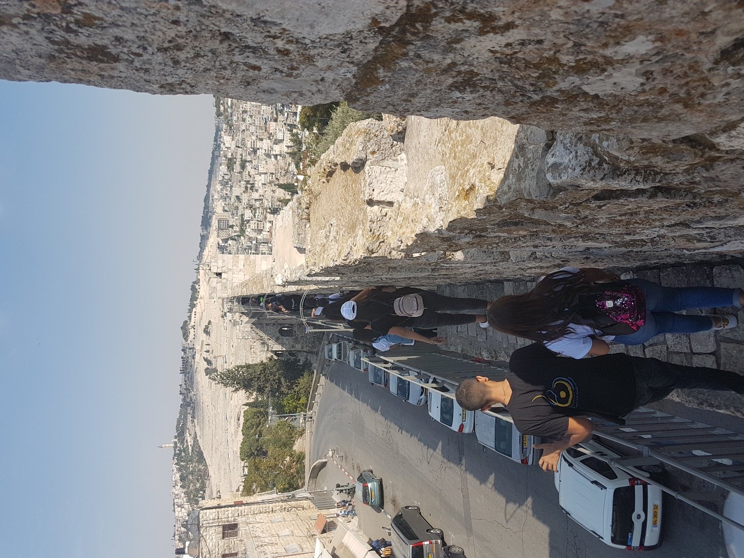 جمعية انماء في جولة بين أزقة وحارات مدينة القدس-12