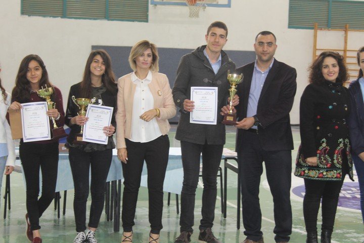 ام الفحم: مدرسة وادي النسور تحصد 13 جائزة قطرية ببطولة اللغة الانجليزية-16