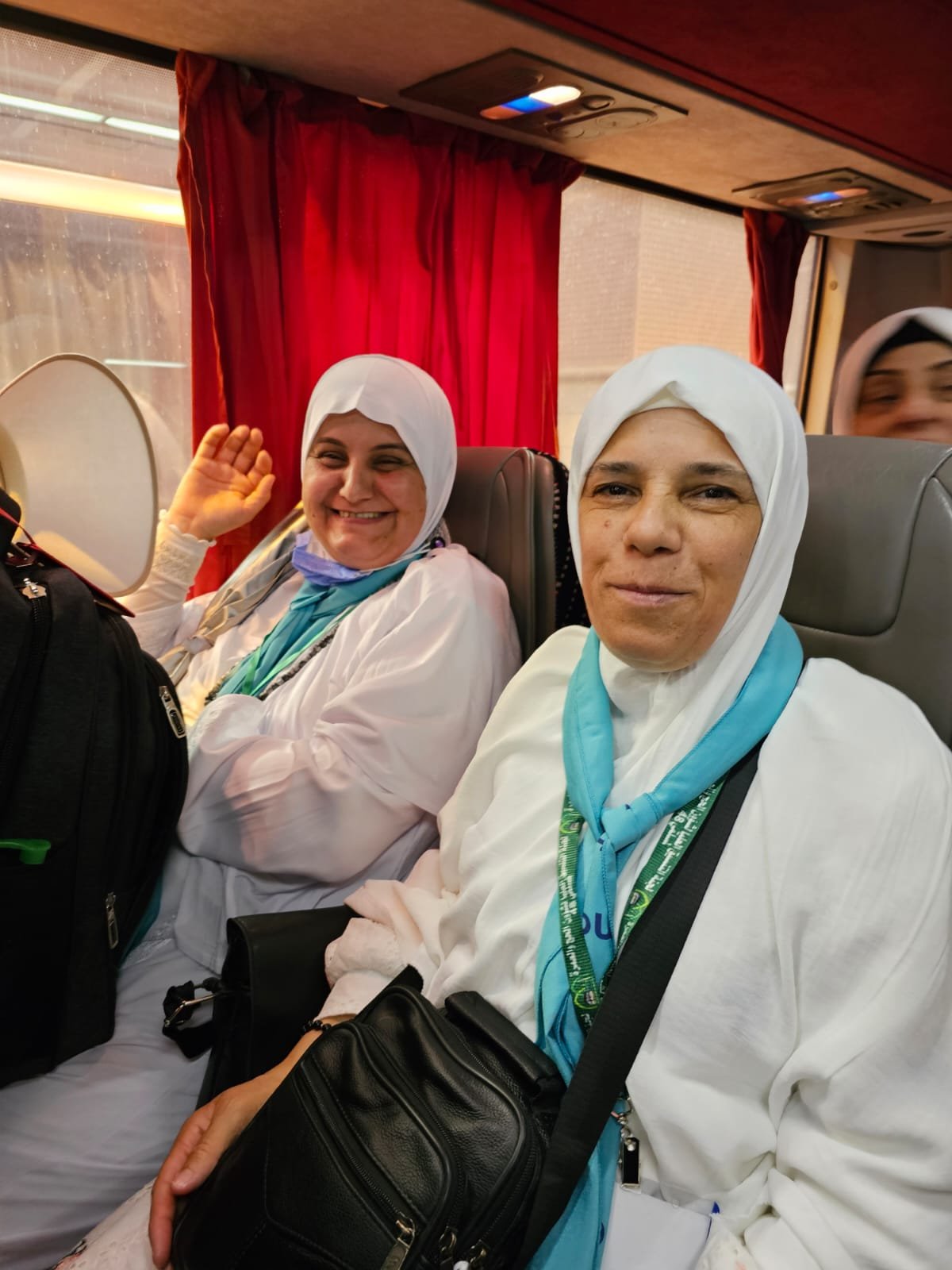 بالصور: حجاج من الناصرة والمنطقة يتوجهون الى صعيد عرفات-6