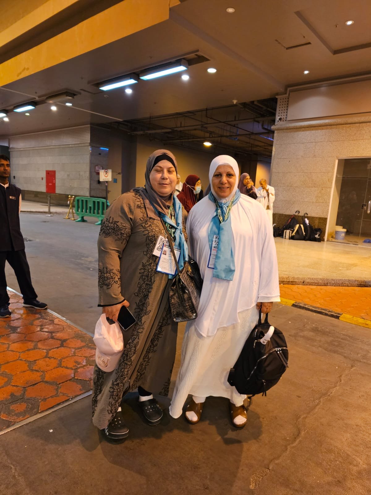 بالصور: حجاج من الناصرة والمنطقة يتوجهون الى صعيد عرفات-10