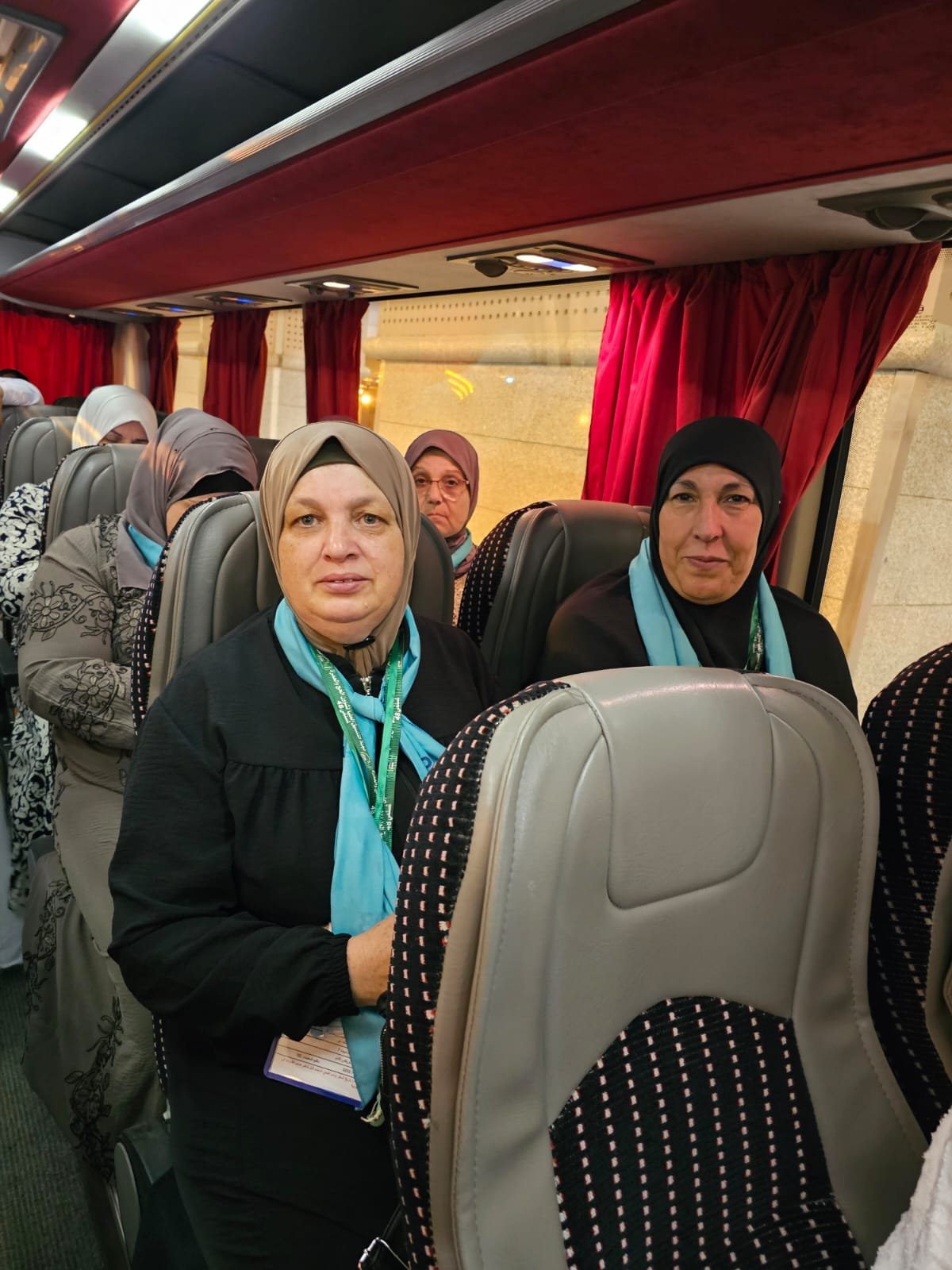 بالصور: حجاج من الناصرة والمنطقة يتوجهون الى صعيد عرفات-13