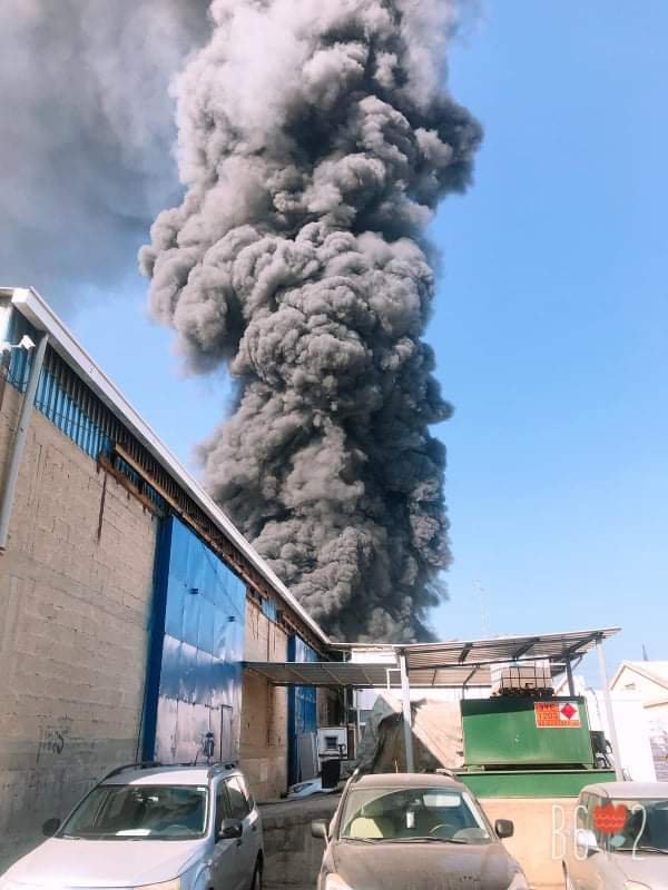 حريق هائل في مصنع قرب عكا-3