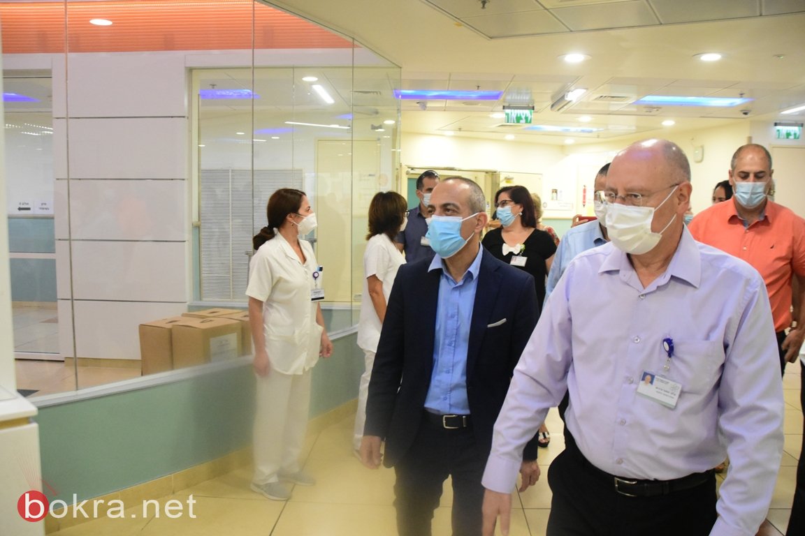 جامزو يزور مستشفى نهاريا، ويصرح لـ"بكرا": يكفي القاء اللوم على المجتمع العربي-11