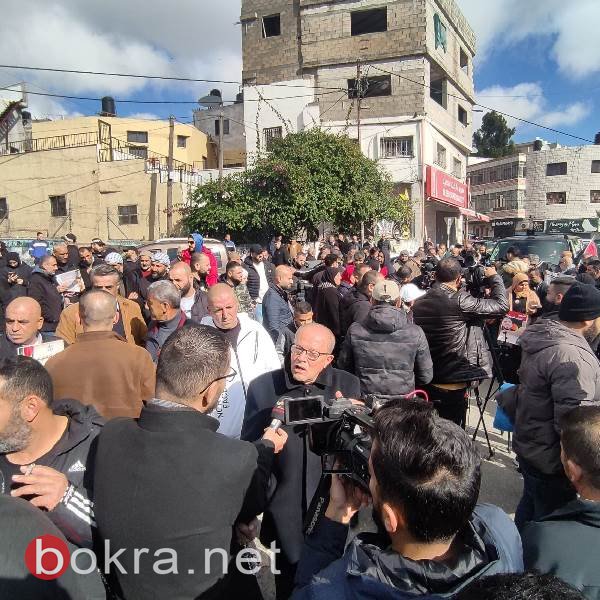 اندلاع مواجهات على حاجز قلنديا العسكري شمال القدس المحتلة بعد وصول مسيرة احتجاجية على استمرار احتجاز الاحتلال لجثامين الشهداء-2