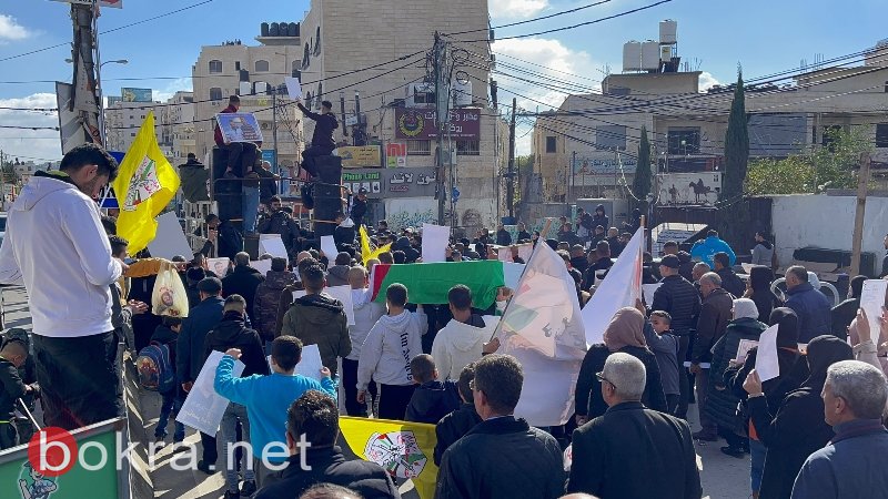 اندلاع مواجهات على حاجز قلنديا العسكري شمال القدس المحتلة بعد وصول مسيرة احتجاجية على استمرار احتجاز الاحتلال لجثامين الشهداء-7
