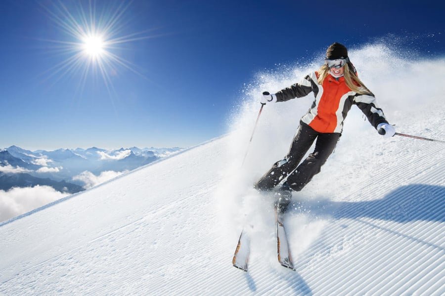 عناوين سياحية جاذبة لممارسة رياضة التزلج في موسم الشتاء-0
