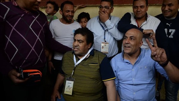 عدوية يغني للسيسي ويدلي بصوته فى الانتخابات المصرية-0