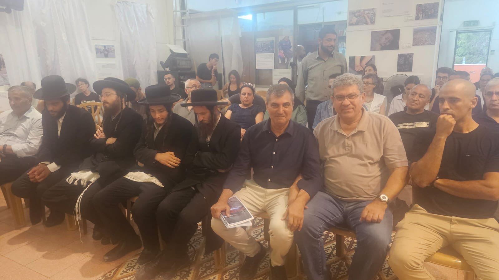 تظاهرة في يافا تندد بالحرب على غزة وتجويع السكان: "غزة تستحق الحياة"-9