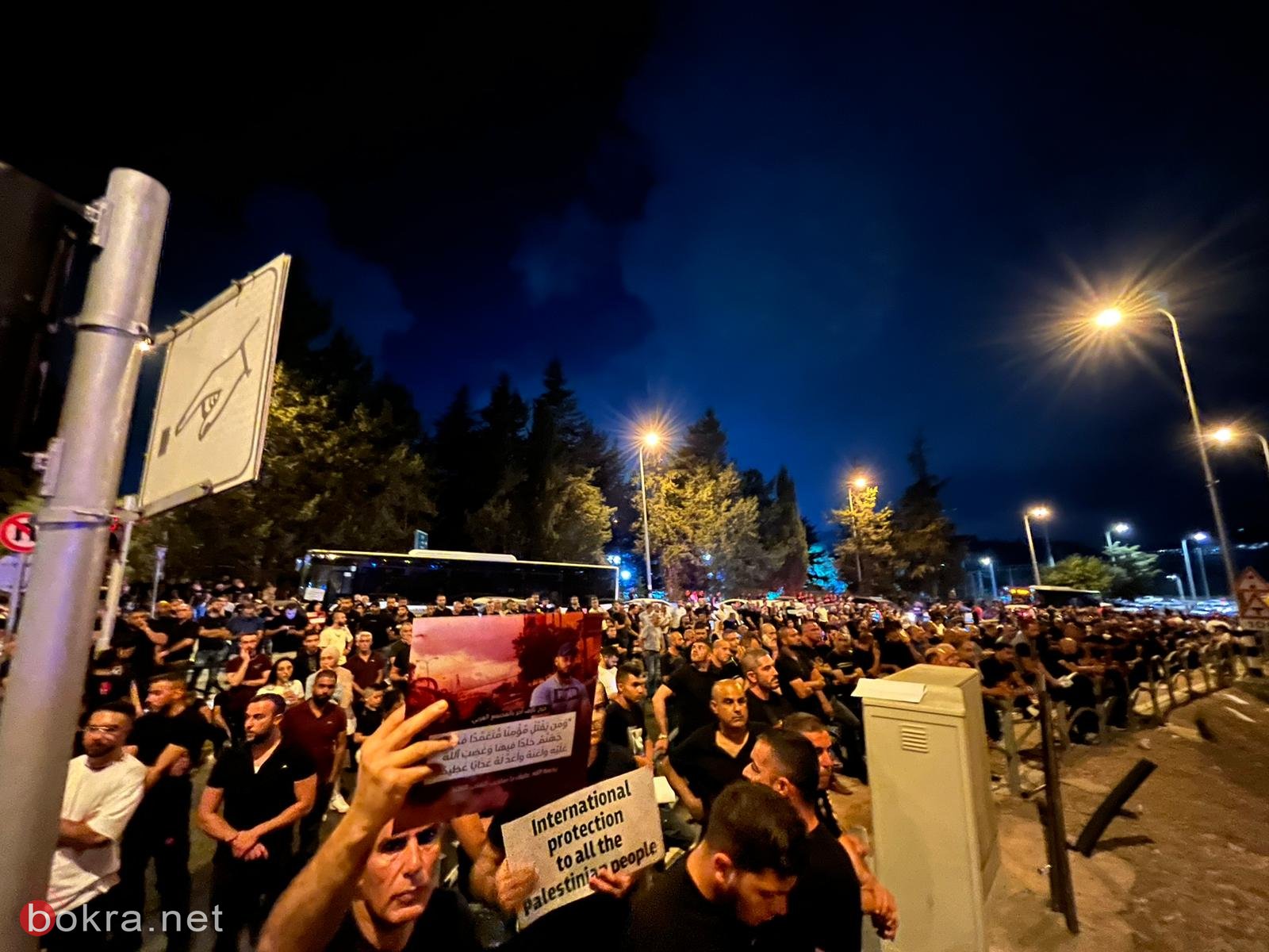 اجواء متوترة بين المتظاهرين والشرطة في تظاهرة سخنيين امام مقر شرطة مسجاف-8
