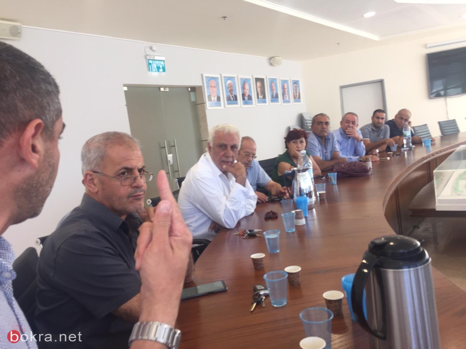 سخنين: البلدية واللجنة الشعبية تجتمع لإتمام التحضيرات لنشاطات إحياء ذكرى هبه القدس والأقصى-1