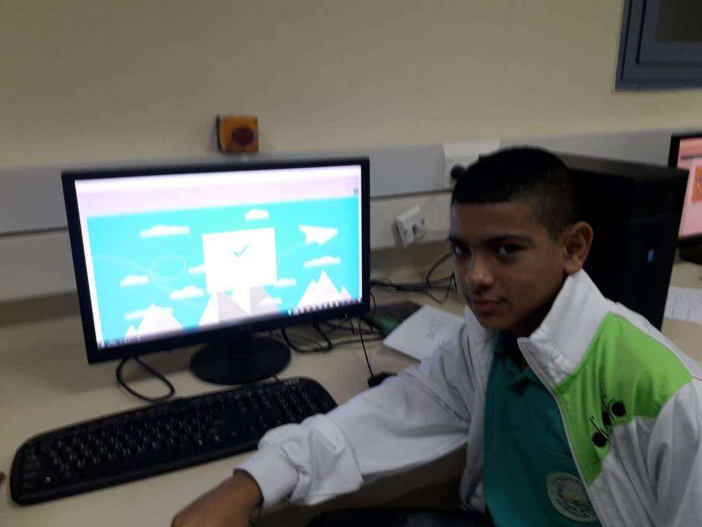 يوم تنور علمي تكنولوجي للصفوف الثامنة في المدارس الإعدادية العربية-56