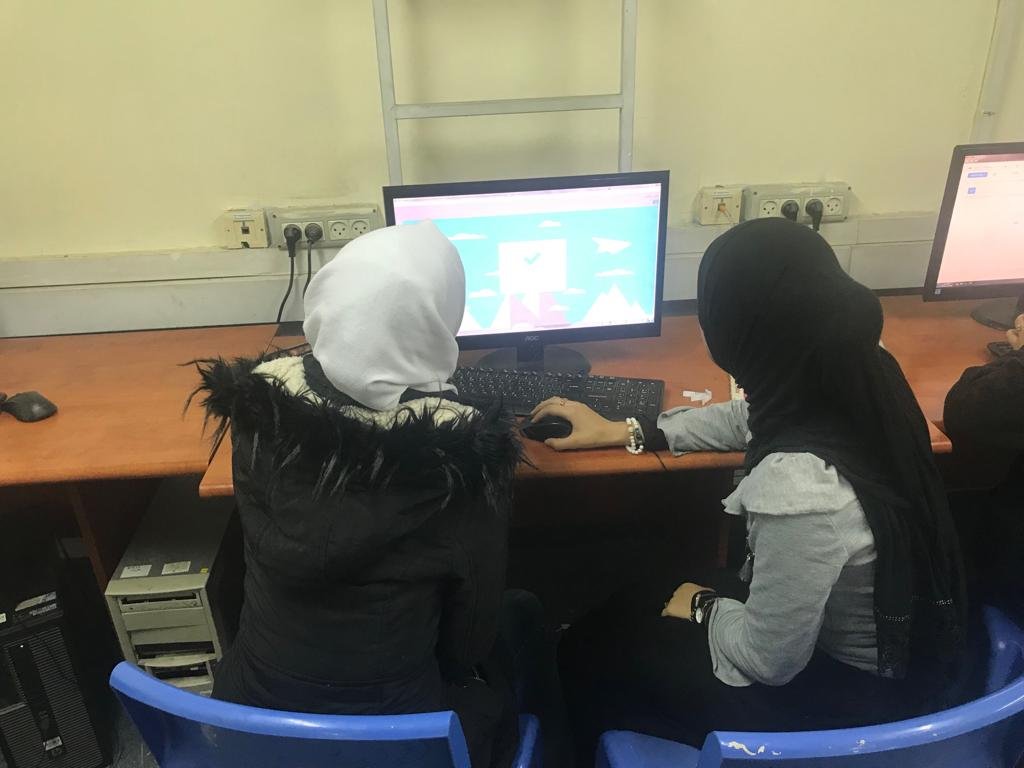 يوم تنور علمي تكنولوجي للصفوف الثامنة في المدارس الإعدادية العربية-72