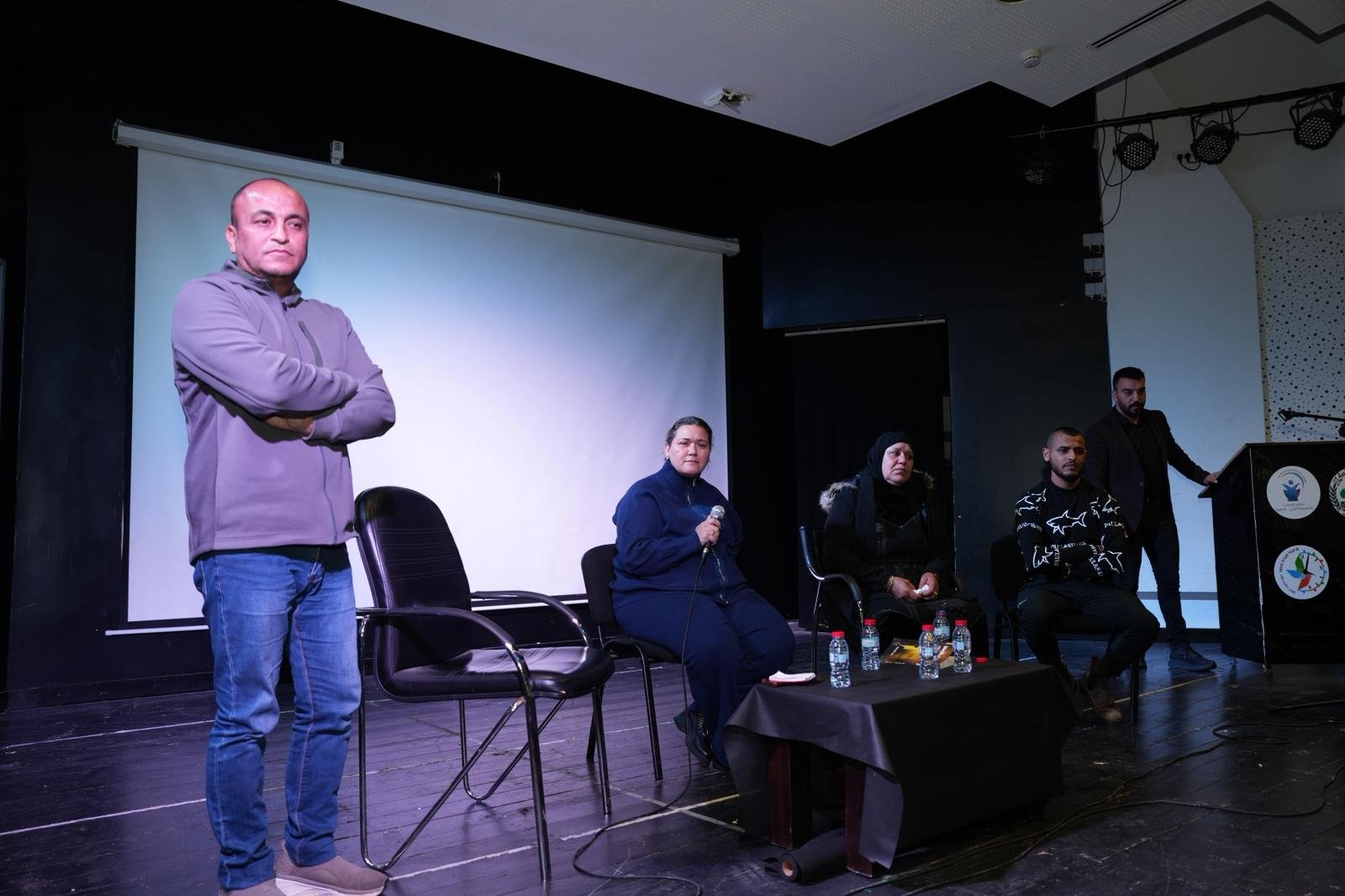 الطيبة: حفل إشهار رواية "دم على الأرصفة" بمشاركة واسعة ونقاش حول أثر الجريمة على المجتمع-10