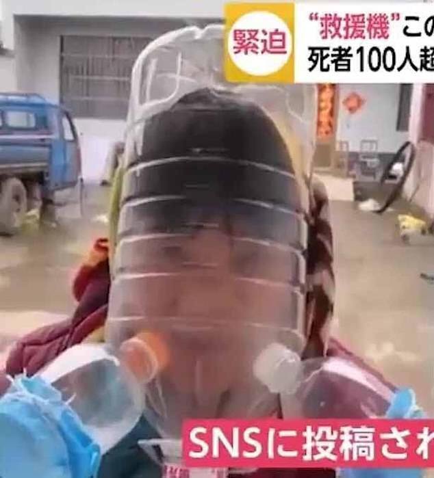 الصينيون يحاربون شبح "كورونا" بالعبوات والأكياس البلاستيكية!-0