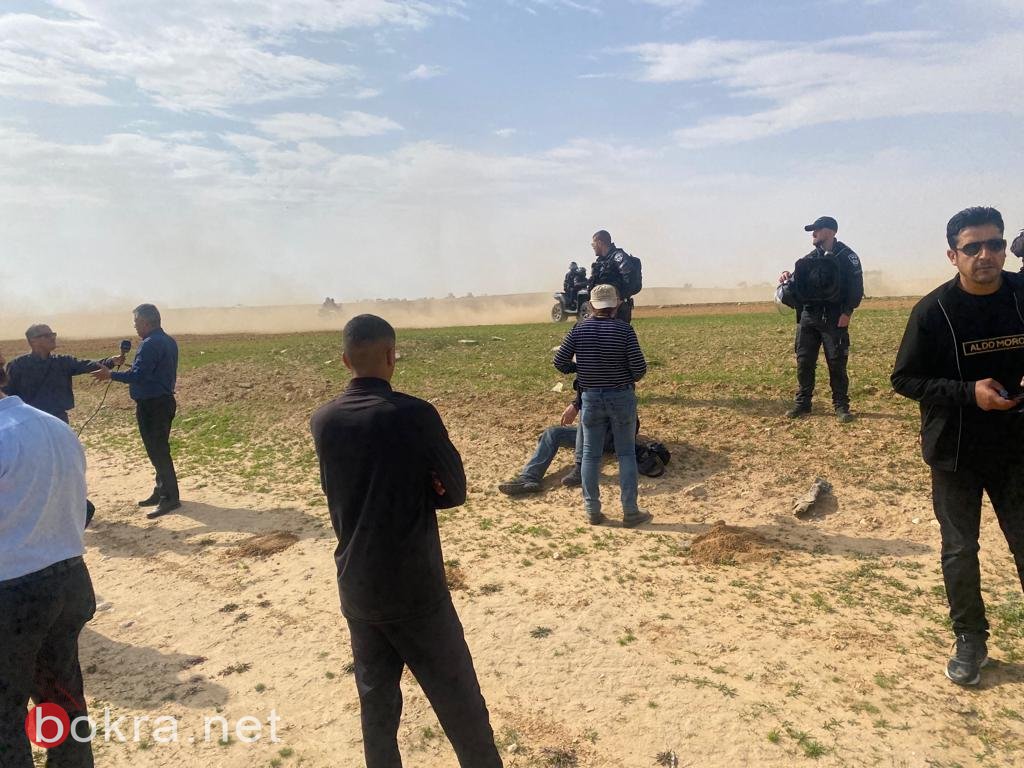 استئناف عمليات تجريف وتحريش أراضي قرية بئر الحمام في النقب-8