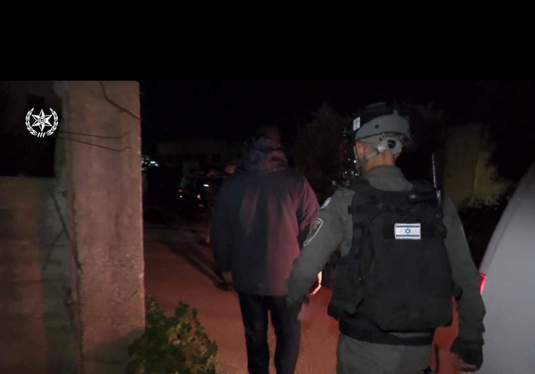 الشرطة تعلن رسميًا: اعتقلنا 12 مشتبهًا بدعم داعش في وادي عارة والناصرة-7