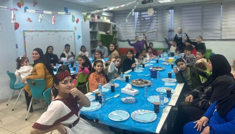 مدرسة نين الابتدائية تنظم مائدة افطار جماعية لطلاب المدرسة-35