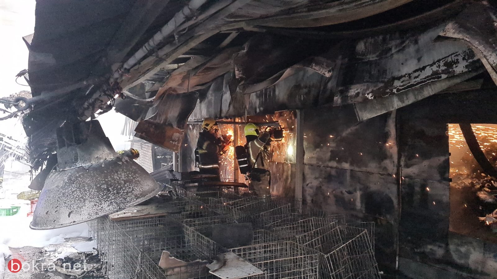 طبريا : اندلاع النيران في 5 حوانيت في السوق المركزي-3
