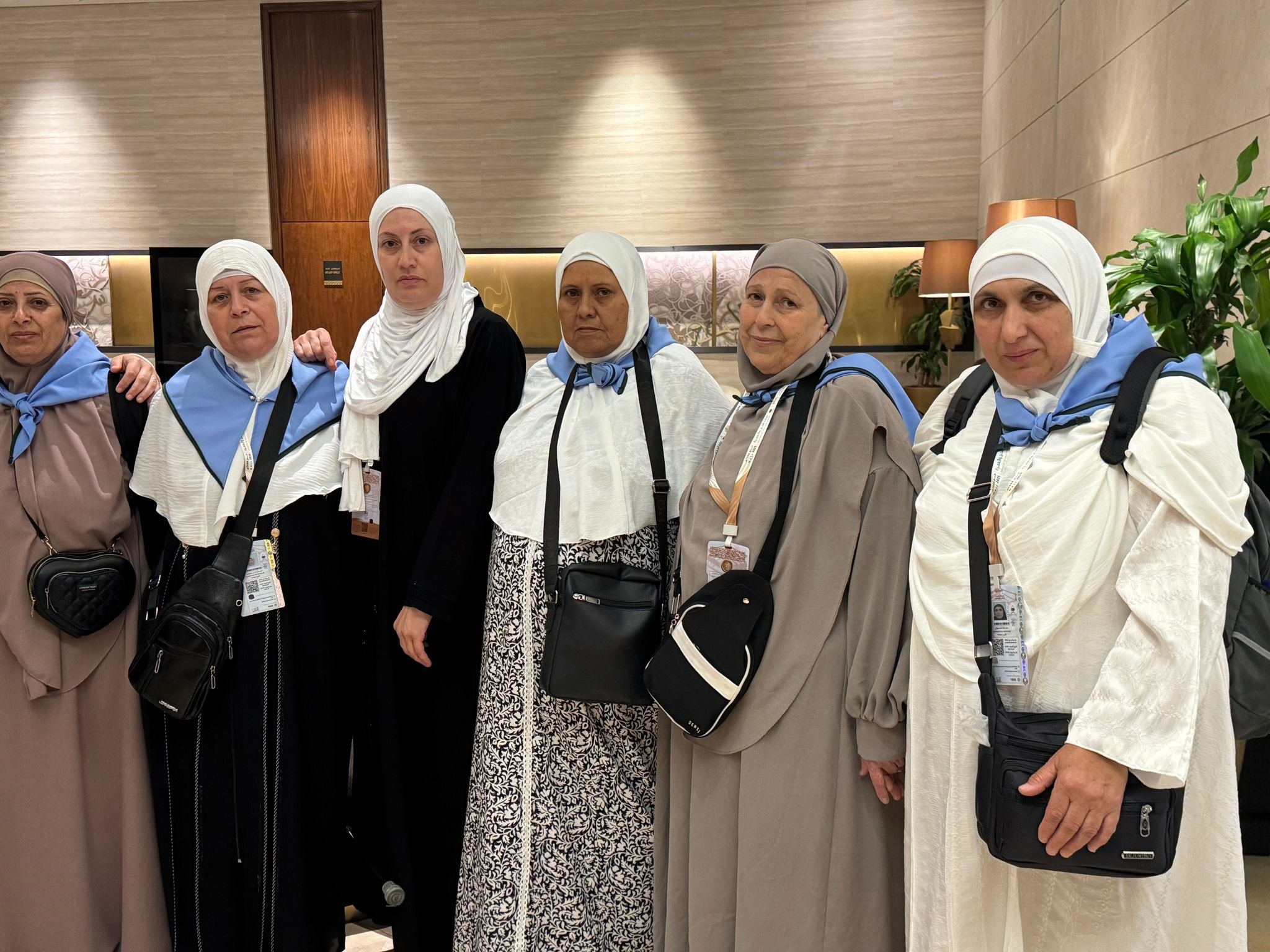 بالصور: حجاج من رهط، تل السبع، الناصرة، معاوية، عرابة وكفر مندا يصلون مكة المكرمة-4
