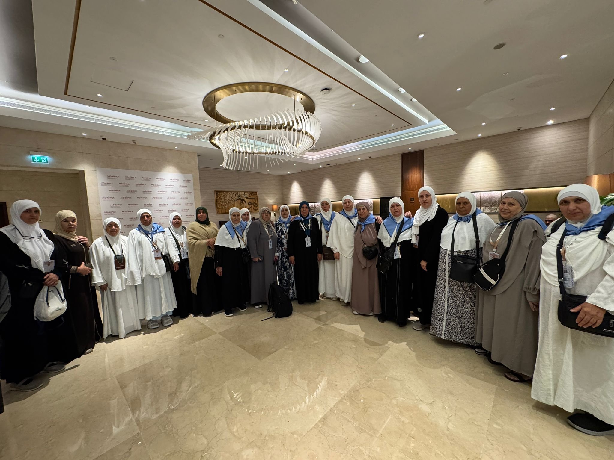 بالصور: حجاج من رهط، تل السبع، الناصرة، معاوية، عرابة وكفر مندا يصلون مكة المكرمة-15