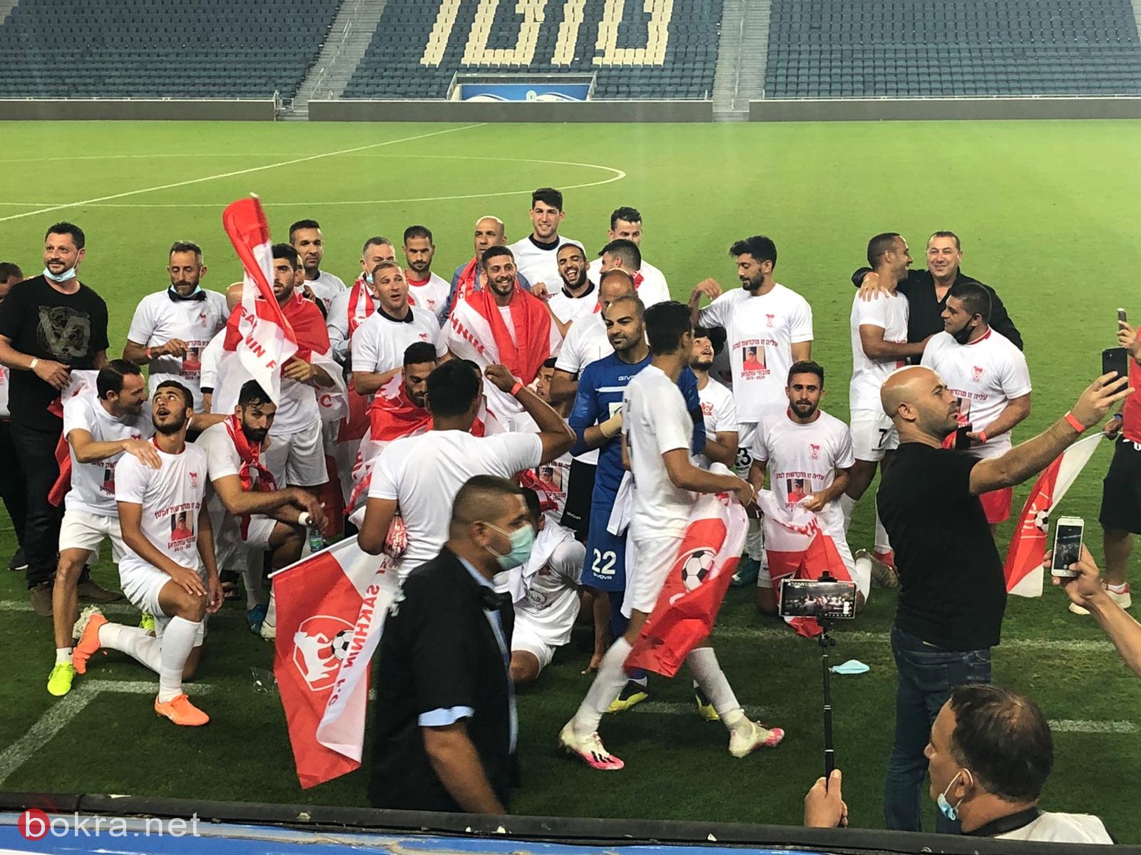 بالصور والفيديو..افراح وليالي ملاح في سحنين احتفالا بعودة الفريق للدرجة العليا -20