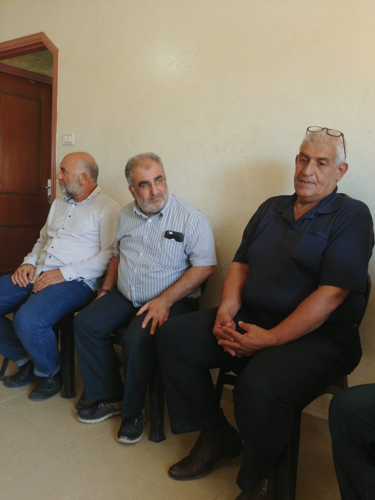 الوفاء والإصلاح في زيارة لأصحاب البيوت المهدومة في منطقة وادي حمص في صورباهر– القدس-1