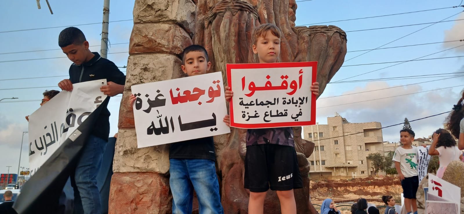 تظاهرة في عرابة تندد بحرب الإبادة والتجويع ضد الشعب الفلسطيني في غزة-11