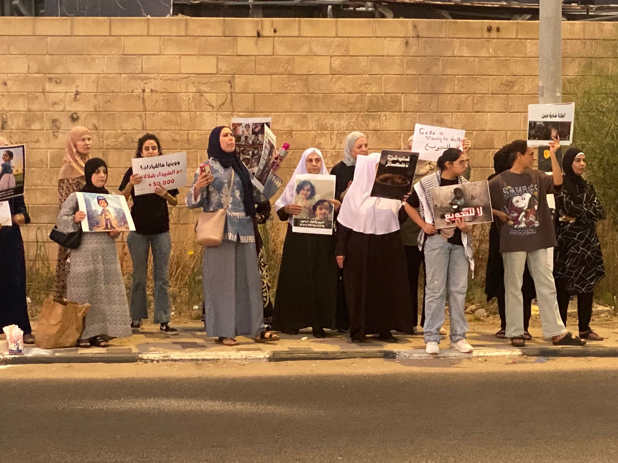 جلجولية: تظاهرة منددة بـ "حرب الإبادة والتجويع"-5