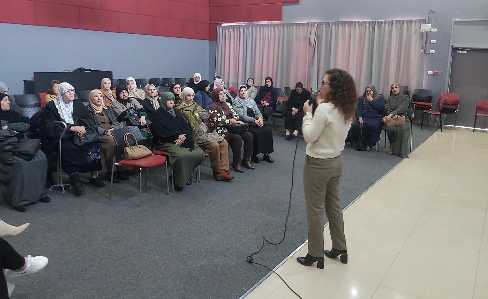 ملاك زعبي خطيب لبكرا: "مركز تحصيل حقوق المريض يضمن حصول كل متعالج على حقوقه الصحية"-11