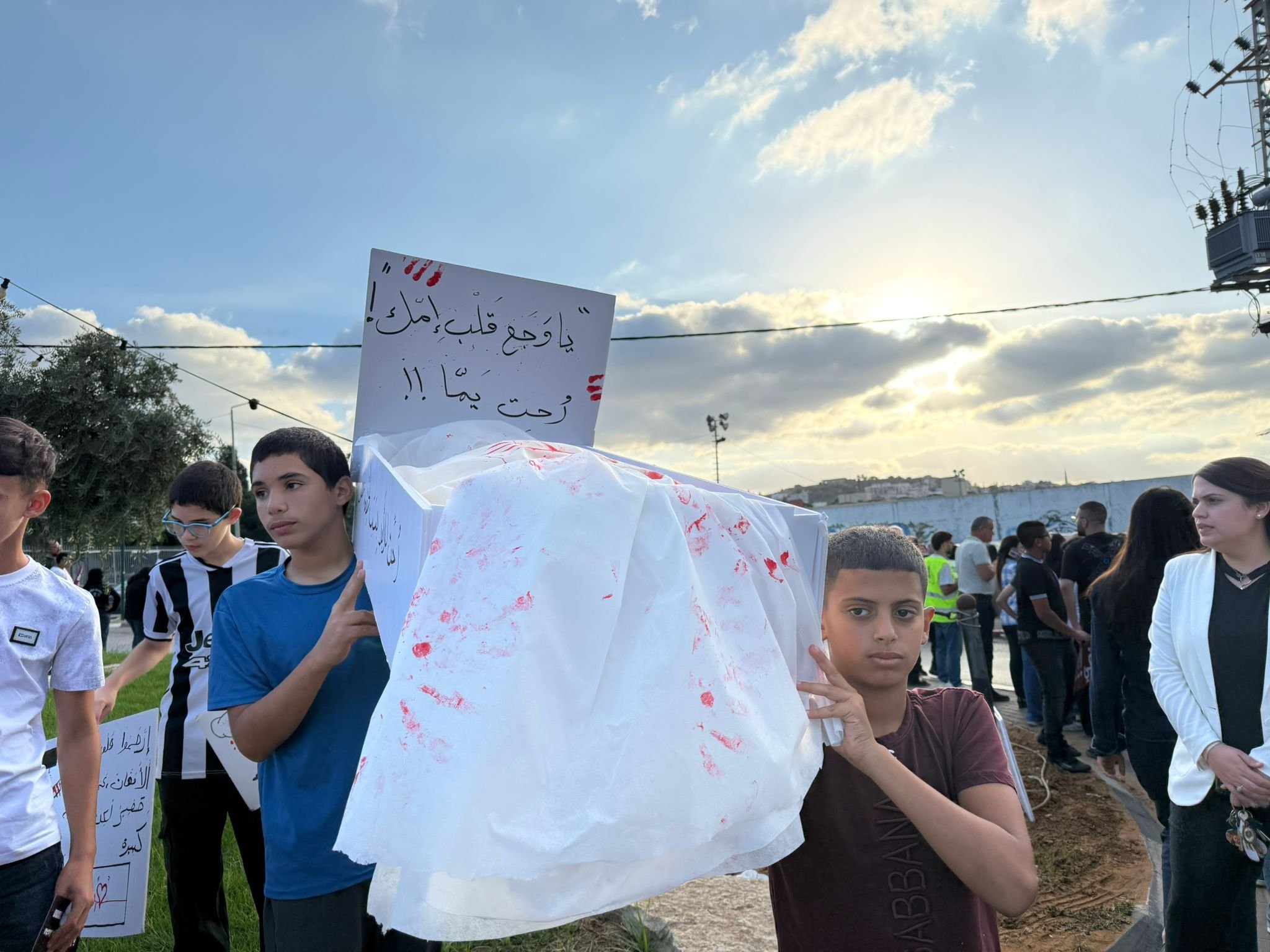 زملاء وزميلات الطالب المغدور محمد مرازقة: "فقدنا الشعور بالأمان حتى بالمدارس"-7