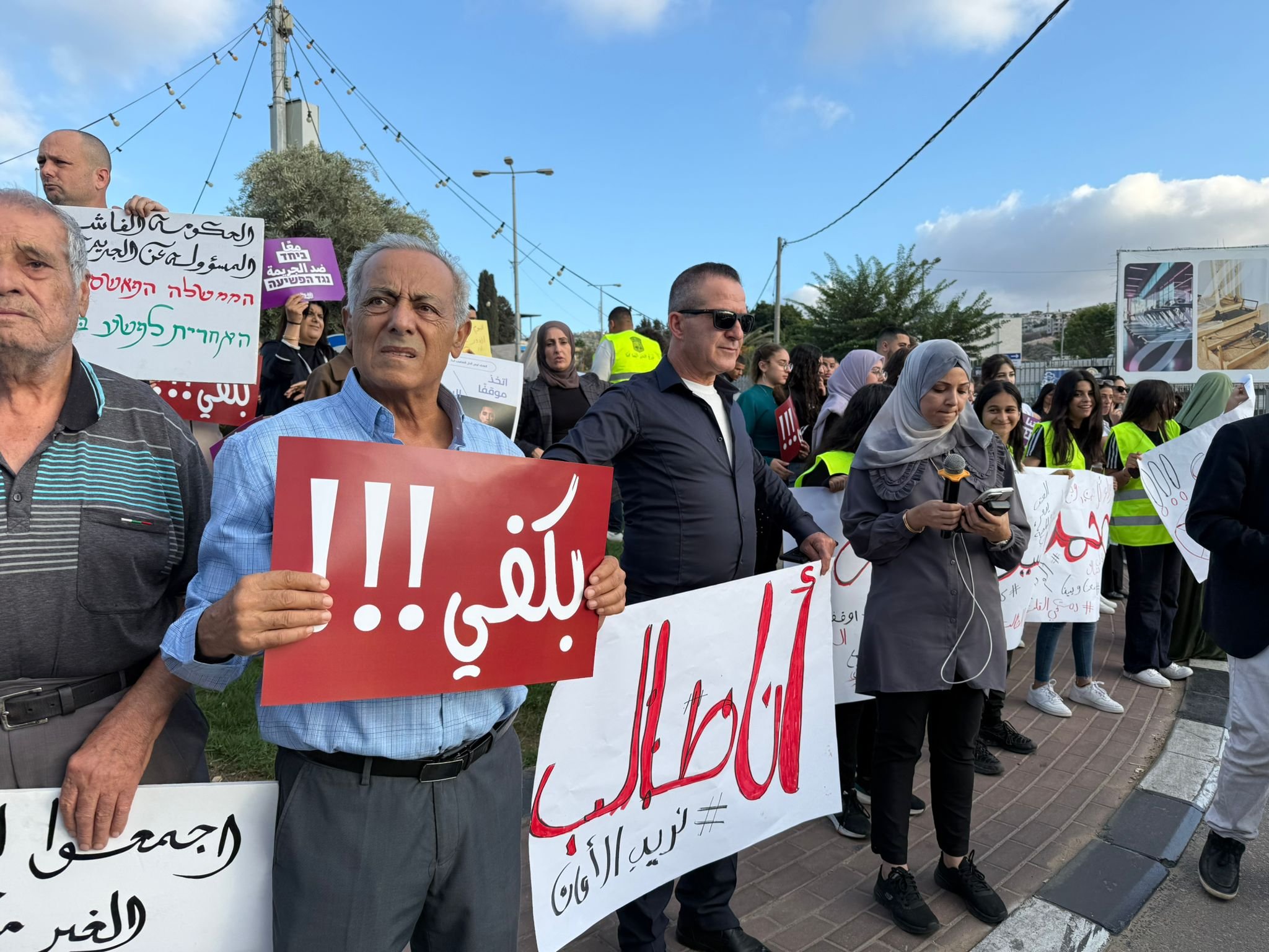 زملاء وزميلات الطالب المغدور محمد مرازقة: "فقدنا الشعور بالأمان حتى بالمدارس"-14