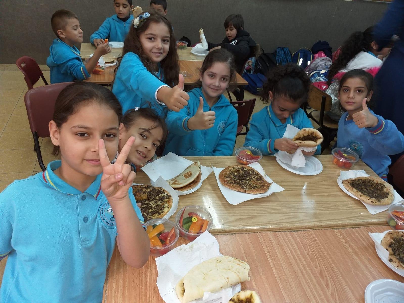 "يوم العطاء " في المدرسة الجماهيرية بير الامير-23