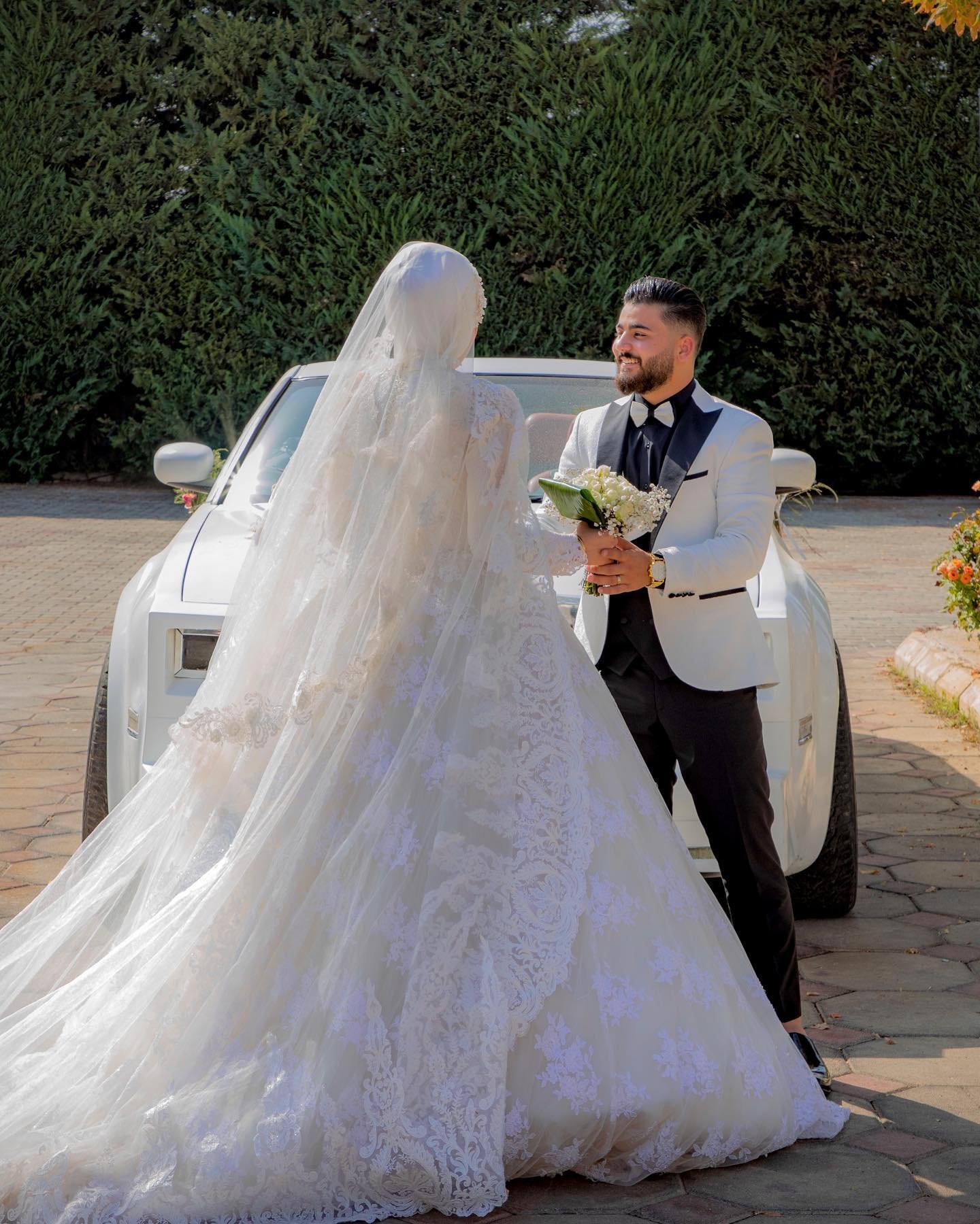 نجم "ذا فويس كيدز" يدخل القفص الذهبي… شاهدوا الصور الأولى من حفل زفافه-0