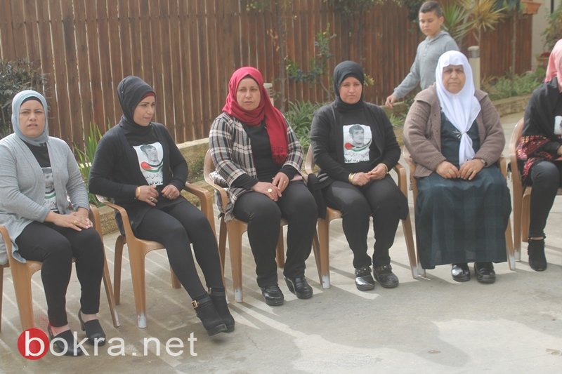 سخنين: انطلاق فعاليات يوم الارض ال 43 بزيارة عائلات ذوي الشهداء-124