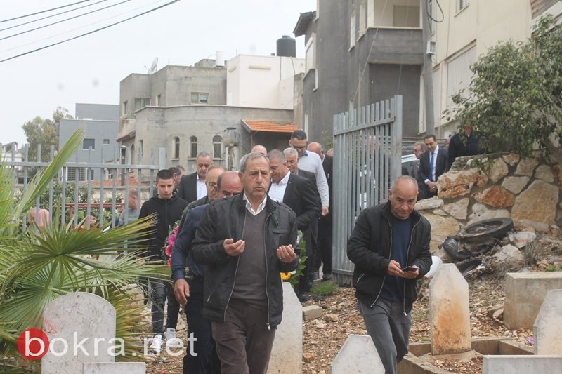 سخنين: انطلاق فعاليات يوم الارض ال 43 بزيارة عائلات ذوي الشهداء-139